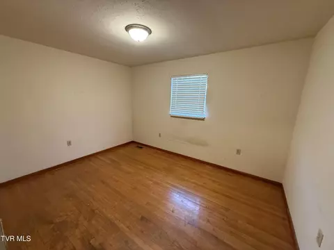 Bedroom - 617 E Barton Ridge Road Greeneville Tn 37745, Greeneville, TN 37745 photo 1 of 6