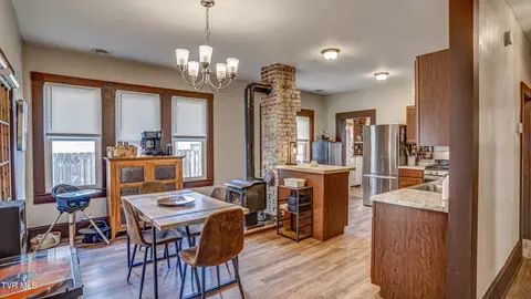 Dining - 524 Carolina Avenue Erwin Tn 37650, Erwin, TN 37650 photo 2 of 5