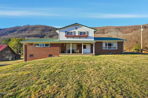 5831 Powell Valley Road Big Stone Gap Va 24219, Big Stone Gap, VA 24219