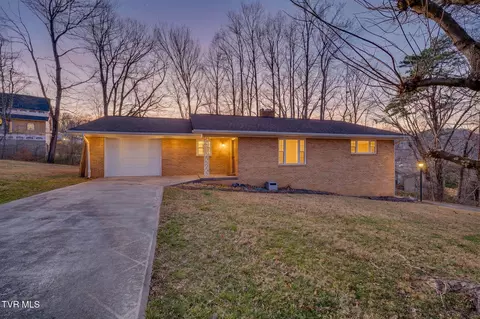 124 Echo Ridge Road Erwin Tn 37650, Erwin, TN 37650