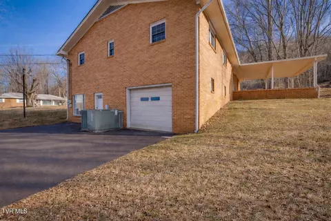 Exterior - 124 Echo Ridge Road Erwin Tn 37650, Erwin, TN 37650 photo 2 of 8