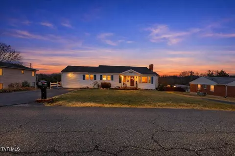 320 Sherwood Road Bristol Va 24201, Bristol, VA 24201