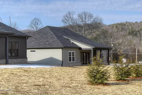 Exterior - 1209 Brown Road Erwin Tn 37650, Erwin, TN 37650 photo 5 of 5
