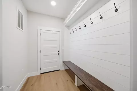 Entry Way - 287 Winston Place Johnson City Tn 37615, Johnson City, TN 37615 photo 3 of 4