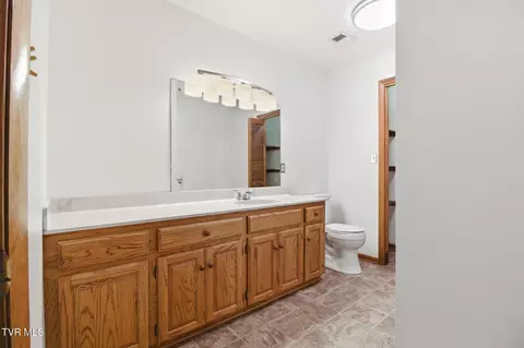 Bath - 1530 Easterly Road Mohawk Tn 37810, Mohawk, TN 37810 photo 1 of 3