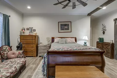 Bedroom - 406 Mathis Road Flag Pond Tn 37657, Flag Pond, TN 37657 photo 3 of 7