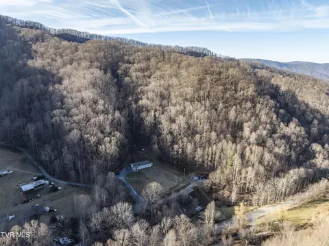 Other - 406 Mathis Road Flag Pond Tn 37657, Flag Pond, TN 37657 photo 21 of 24