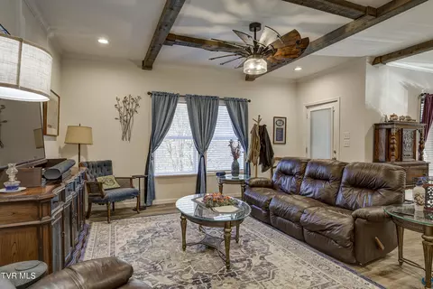 Living - 406 Mathis Road Flag Pond Tn 37657, Flag Pond, TN 37657 photo 3 of 3