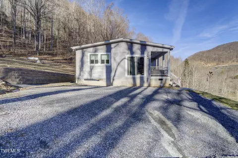 Other - 406 Mathis Road Flag Pond Tn 37657, Flag Pond, TN 37657 photo 8 of 24
