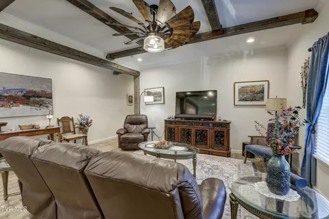 Living - 406 Mathis Road Flag Pond Tn 37657, Flag Pond, TN 37657 photo 1 of 3