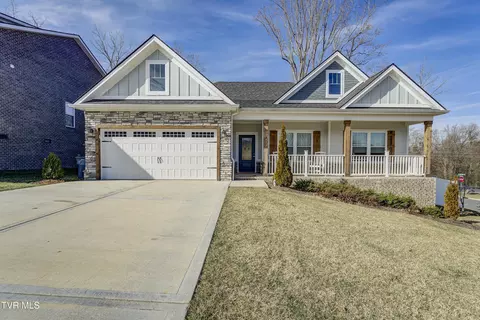 702 Hunts Terrace Drive Kingsport Tn 37663, Kingsport, TN 37663