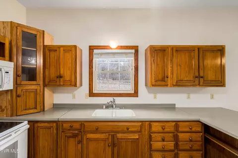 36091 Glove Drive Glade Spring Va 24340, Glade Spring, VA 24340 photo 31