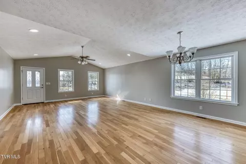 Living - 15096 Denham Drive 0 Abingdon Va 24210, Abingdon, VA 24210 photo 4 of 4