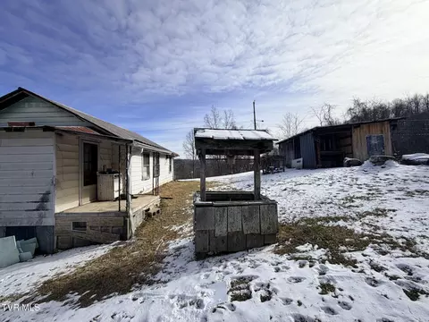 Exterior - 8187 Duncan Gap Road Wise Va 24293, Wise, VA 24293 photo 8 of 9