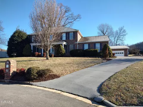 3 Beacon Hill Court Johnson City Tn 37604, Johnson City, TN 37604