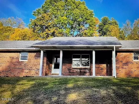 412 Yorkshire Road North Tazewell Va 24630, North Tazewell, VA 24630