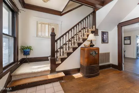 Entry Way - 317 Gay Street Erwin Tn 37650, Erwin, TN 37650 photo 2 of 2