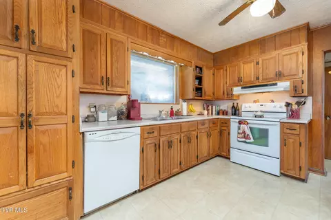 Kitchen - 317 Gay Street Erwin Tn 37650, Erwin, TN 37650 photo 1 of 3