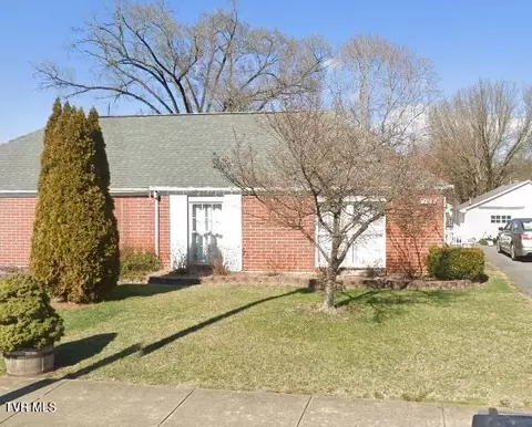 305 Cherokee Village Drive Kingsport Tn 37660, Kingsport, TN 37660