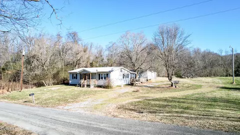 820 Doak Hensley Road Road Afton Tn 37616, Afton, TN 37616