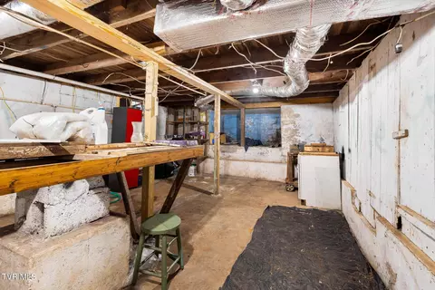 1253 Highway 321 Hampton Tn 37658, Hampton, TN 37658 photo 46