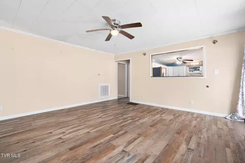 1253 Highway 321 Hampton Tn 37658, Hampton, TN 37658 photo 26