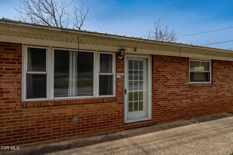 1253 Highway 321 Hampton Tn 37658, Hampton, TN 37658 photo 10