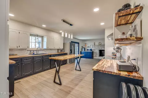 Kitchen - 204 Luttrell Street Erwin Tn 37650, Erwin, TN 37650 photo 1 of 3