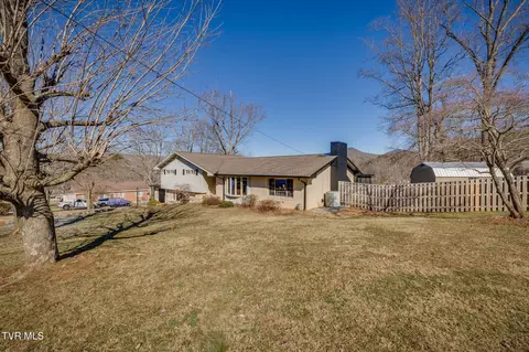 204 Luttrell Street Erwin Tn 37650, Erwin, TN 37650