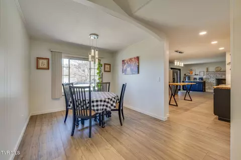 Dining - 204 Luttrell Street Erwin Tn 37650, Erwin, TN 37650 photo 1 of 6