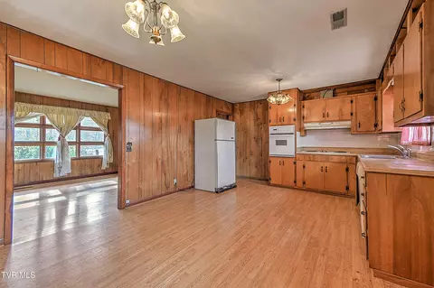 Kitchen - 741 Gray Sta-sul Springs Road Gray Tn 37615, Gray, TN 37615 photo 1 of 4