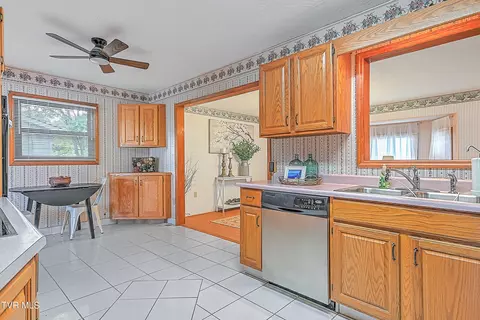 288 Robin Circle Bristol Va 24201, Bristol, VA 24201 photo 14