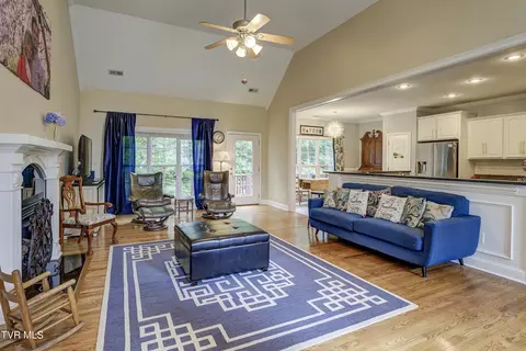 Living - 194 Sunset Meadows Court Gray Tn 37615, Gray, TN 37615 photo 1 of 3