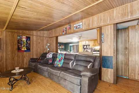 Living - 102 Tolley Lane Erwin Tn 37650, Erwin, TN 37650 photo 1 of 1