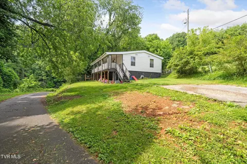 Exterior - 102 Tolley Lane Erwin Tn 37650, Erwin, TN 37650 photo 4 of 8