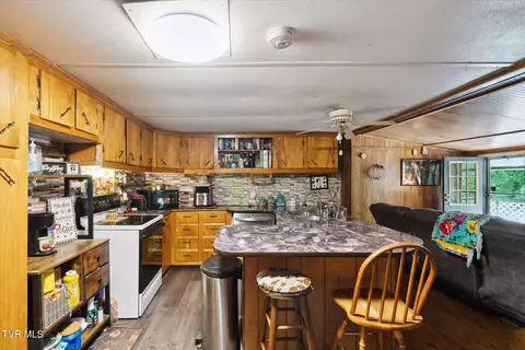 Kitchen - 102 Tolley Lane Erwin Tn 37650, Erwin, TN 37650 photo 4 of 8