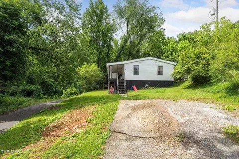 Exterior - 102 Tolley Lane Erwin Tn 37650, Erwin, TN 37650 photo 3 of 8
