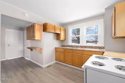 Kitchen - 457 E Bernard Avenue Greeneville Tn 37745, Greeneville, TN 37745 photo 3 of 3