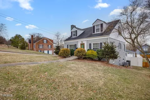 1037 Watauga Street Kingsport Tn 37660, Kingsport, TN 37660