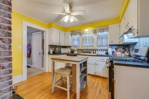 Kitchen - 222 2nd Street Erwin Tn 37650, Erwin, TN 37650 photo 1 of 3