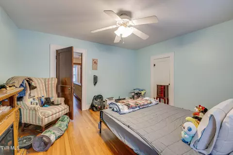 Bedroom - 222 2nd Street Erwin Tn 37650, Erwin, TN 37650 photo 5 of 9