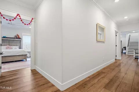 Entry Way - 301 Painter Road Fall Branch Tn 37656, Fall Branch, TN 37656 photo 5 of 6