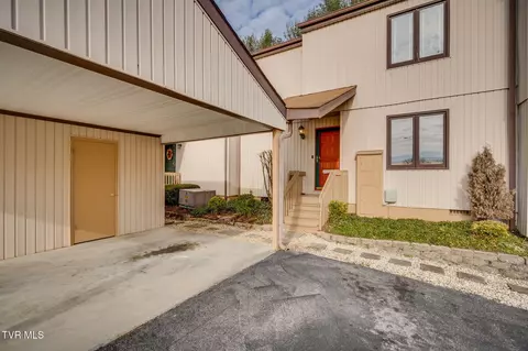 Exterior - 1175 Pebble Drive 1175 Bristol Va 24201, Bristol, VA 24201 photo 2 of 7