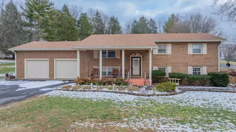 104 Chappell Road Surgoinsville Tn 37873, Surgoinsville, TN 37873