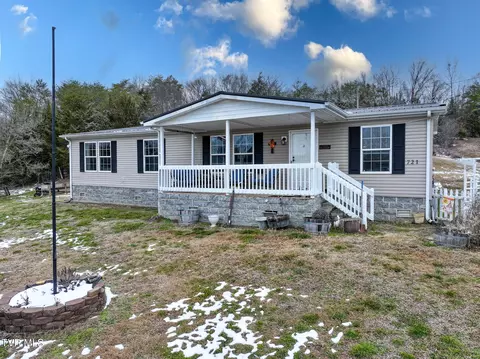 721 Old Midway Road Midway Tn 37809, Midway, TN 37809