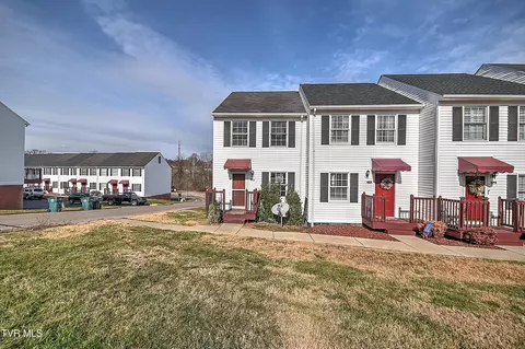 570 Beaverview Drive Bristol Va 24201, Bristol, VA 24201
