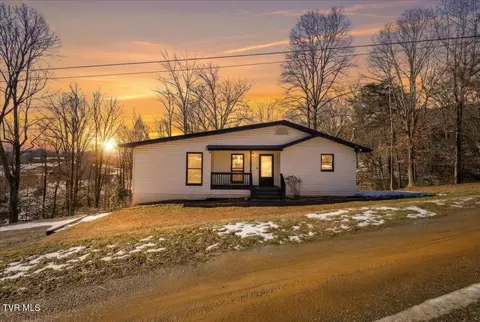 144 Zeb Grindstaff Road Elizabethton Tn 37643, Elizabethton, TN 37643