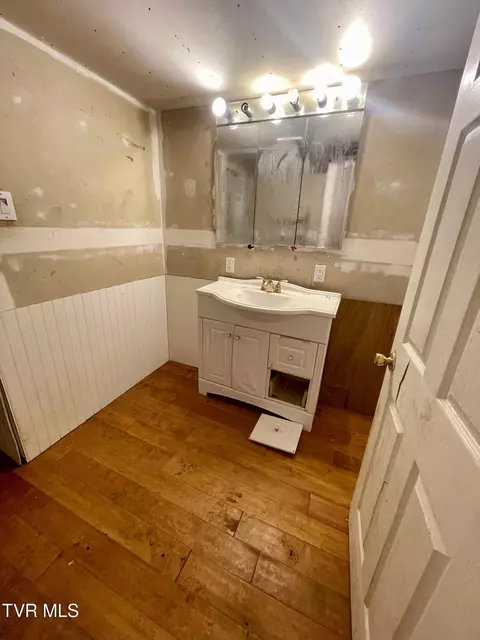 Bath - 416 Opekiska Street Erwin Tn 37650, Erwin, TN 37650 photo 1 of 3