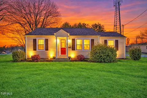 118 N Lincoln Avenue Jonesborough Tn 37659, Jonesborough, TN 37659