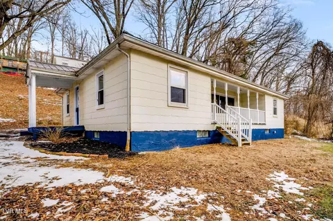 977 Kinsler Pvt Lane Kingsport Tn 37665, Kingsport, TN 37665